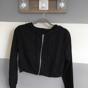 Brandy Melville-cropped sweatshirt